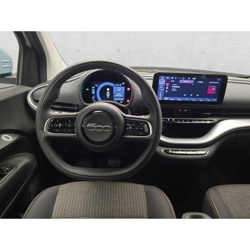 Fiat 500  Hatchback 2022 elektryczny, automat - Na sprzedaż za 75 608 zł - Komorniki - zdjęcie 10