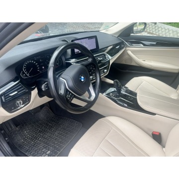 BMW Seria 5  Kombi 2020,  2.0 diesel, automat - Na sprzedaż za 99 500 zł - Kobylnica - zdjęcie 7