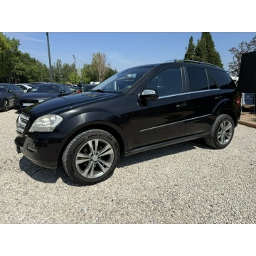 Mercedes - Benz ML-klasa  SUV 2010,  3.0 diesel, automat - Na sprzedaż za 39 900 zł - Pęcice - zdjęcie 6