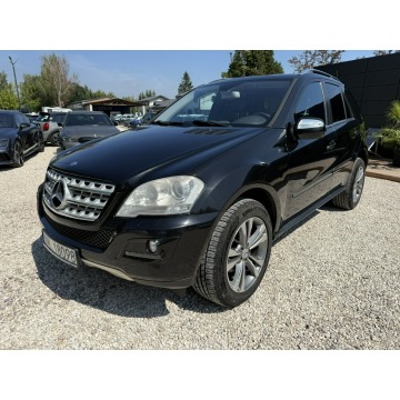 Mercedes - Benz ML-klasa  SUV 2010,  3.0 diesel, automat - Na sprzedaż za 39 900 zł - Pęcice - zdjęcie 5
