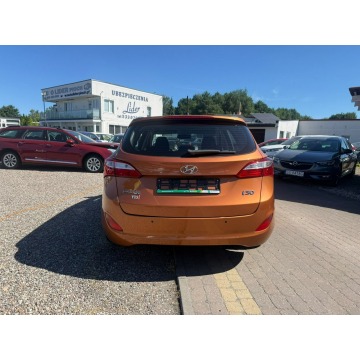 Hyundai i30  Kombi 2016,  1.4 benzyna - Na sprzedaż za 35 900 zł - Słupsk - zdjęcie 5