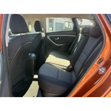 Hyundai i30  Kombi 2016,  1.4 benzyna - Na sprzedaż za 35 900 zł - Słupsk - zdjęcie 10