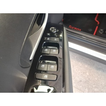 Hyundai Tucson  SUV 2021,  1.6 diesel - Na sprzedaż za 84 900 zł - Swarzędz - zdjęcie 12