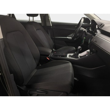 Audi Q3  SUV 2023,  1.5 benzyna, automat - Na sprzedaż za 106 700 zł - Warszawa - zdjęcie 12