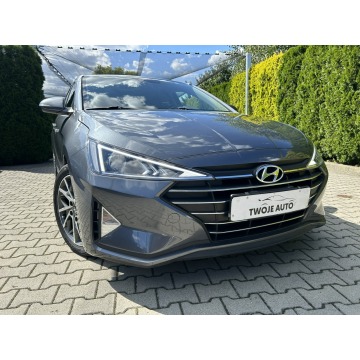 Hyundai Elantra - 2.0i automat