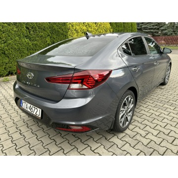 Hyundai Elantra  Sedan/Limuzyna 2019,  2.0 benzyna, automat - Na sprzedaż za 48 800 zł - Tarnów - zdjęcie 4