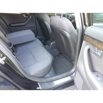Audi A4  Kombi 2005,  2.0 benzyna, automat - Na sprzedaż za 3 900,00 zł - Gorzyce - zdjęcie 4