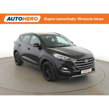 Hyundai Tucson  SUV 2015,  2.0 diesel, automat - Na sprzedaż za 53 800 zł - Warszawa - zdjęcie 10