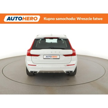 Volvo   SUV 2020,  2.0 hybryda, automat - Na sprzedaż za 116 200 zł - Warszawa - zdjęcie 6