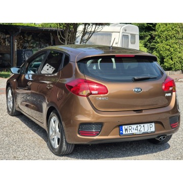 Kia Ceed  Hatchback 2016,  1.6 benzyna - Na sprzedaż za 38 900 zł - Radom - zdjęcie 6