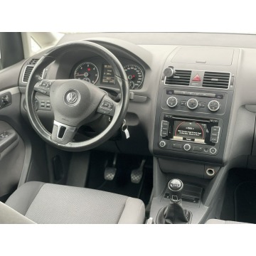 Volkswagen Touran  Minivan/Van 2014,  1.6 diesel - Na sprzedaż za 37 900 zł - Wrocław - zdjęcie 4