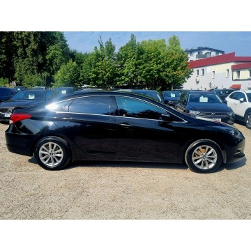 Hyundai i40  Sedan/Limuzyna 2015,  1.7 diesel, automat - Na sprzedaż za 37 900 zł - Szczecin - zdjęcie 4