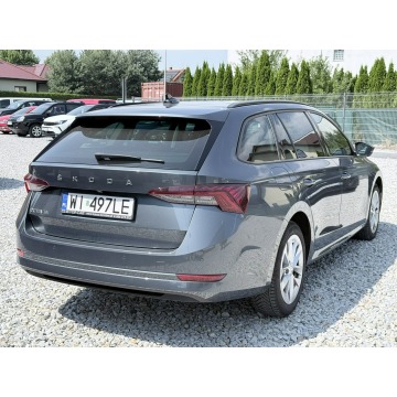 Skoda Octavia  Kombi 2021,  2.0 diesel - Na sprzedaż za 59 900 zł - Wrocław - zdjęcie 9