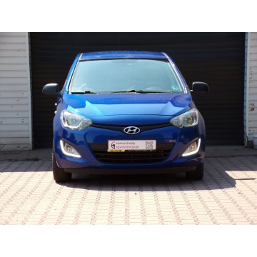 Hyundai i20  Hatchback 2013,  1.4 benzyna, automat - Na sprzedaż za 31 900 zł - Mikołów - zdjęcie 6