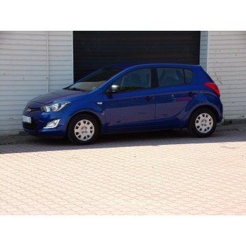 Hyundai i20  Hatchback 2013,  1.4 benzyna, automat - Na sprzedaż za 31 900 zł - Mikołów - zdjęcie 9