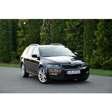 Skoda Octavia  Kombi 2015,  2.0 diesel, automat - Na sprzedaż za 47 900 zł - Ostrów Mazowiecka - zdjęcie 2
