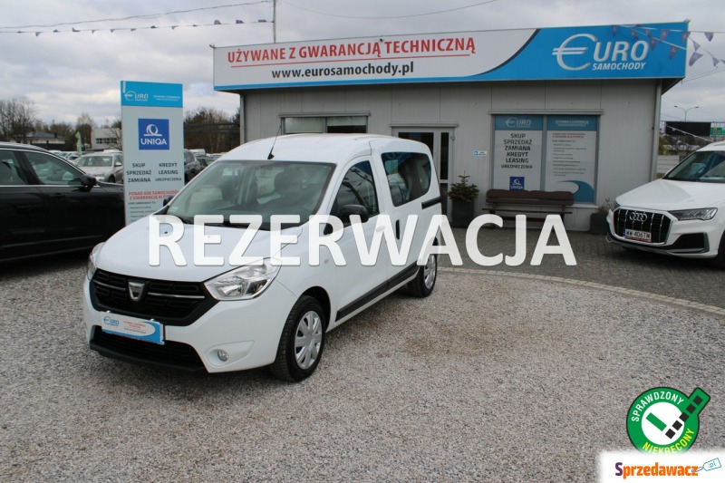 Dacia Dokker  Kombi 2020,  1.5 diesel - Na sprzedaż za 31 899 zł - Warszawa