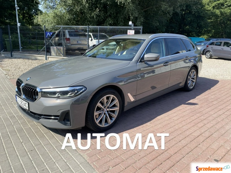 BMW Seria 5  Kombi 2020,  2.0 diesel, automat - Na sprzedaż za 99 500 zł - Kobylnica