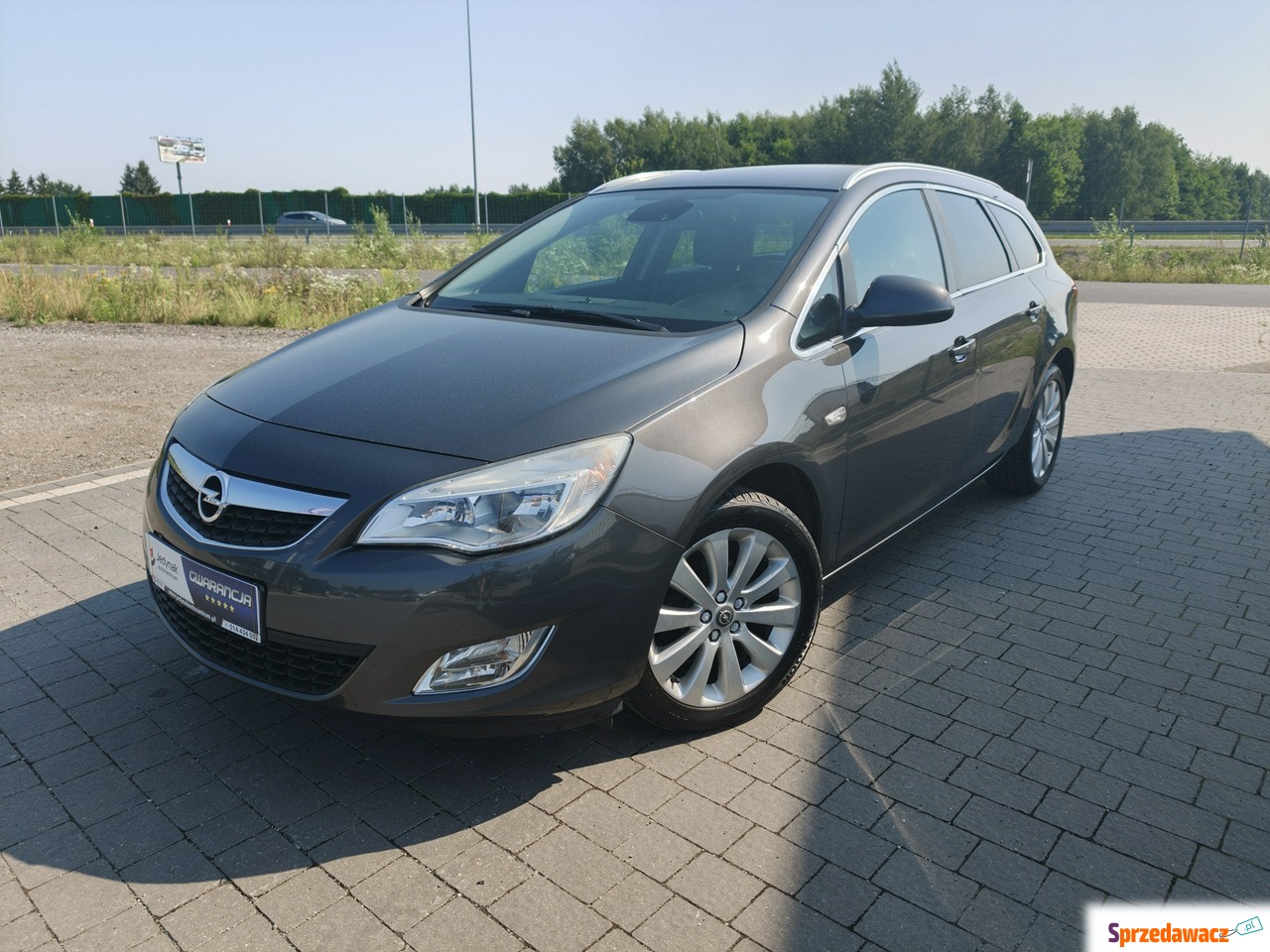 Opel Astra 2012