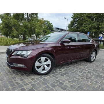 Skoda Superb  Sedan/Limuzyna 2015,  2.0 diesel, automat - Na sprzedaż za 48 500 zł - Warszawa - zdjęcie 3