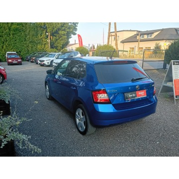 Skoda Fabia  Hatchback 2015,  1197.0 benzyna - Na sprzedaż za 26 900 zł - Janów Lubelski - zdjęcie 4