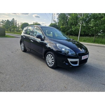 Renault Scenic  Hatchback 2010,  1.4 benzyna - Na sprzedaż za 14 700 zł - Mikołów - zdjęcie 4