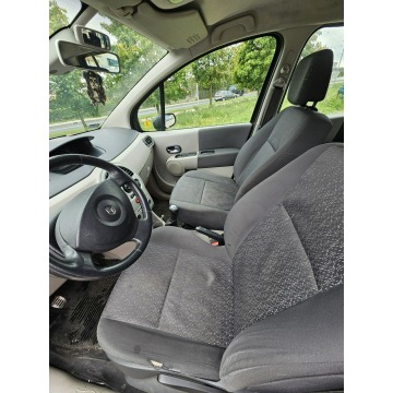 Renault Modus  Hatchback 2005,  1.4 benzyna - Na sprzedaż za 5 500,00 zł - Głogów - zdjęcie 10