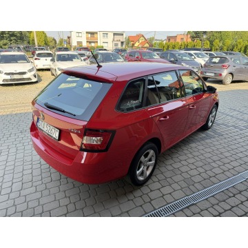 Skoda Fabia  Kombi 2018,  1.0 benzyna - Na sprzedaż za 33 900 zł - Orzech - zdjęcie 6