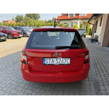 Skoda Fabia  Kombi 2018,  1.0 benzyna - Na sprzedaż za 33 900 zł - Orzech - zdjęcie 8