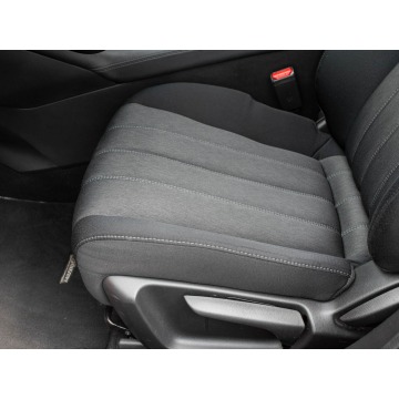 Mazda 6  Sedan/Limuzyna 2023,  2.0 benzyna, automat - Na sprzedaż za 108 850 zł - Gdynia - zdjęcie 10