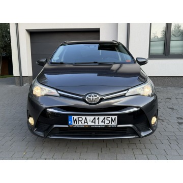 Toyota Avensis  Kombi 2016,  1.8 benzyna, automat - Na sprzedaż za 58 900 zł - Kotarwice - zdjęcie 2