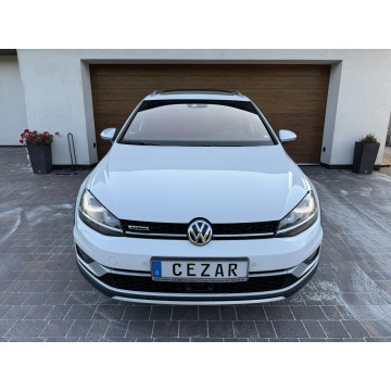 Volkswagen Golf  Kombi 2016,  2.0 diesel, automat - Na sprzedaż za 51 900 zł - Konradów - zdjęcie 2