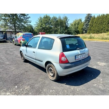 Renault Clio  Hatchback 2002,  1.1 benzyna, automat - Na sprzedaż za 2 200,00 zł - Tarnów - zdjęcie 3