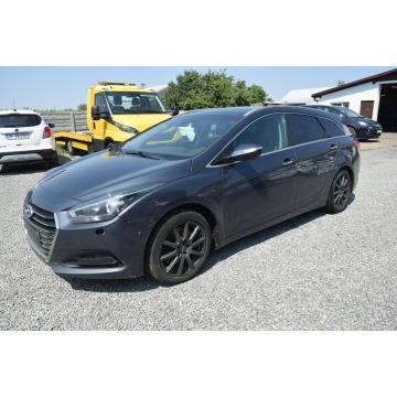 Hyundai i40  Kombi 2016,  1.7 diesel - Na sprzedaż za 8 900,00 zł - Majdan Sieniawski - zdjęcie 3