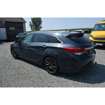 Hyundai i40  Kombi 2016,  1.7 diesel - Na sprzedaż za 8 900,00 zł - Majdan Sieniawski - zdjęcie 6