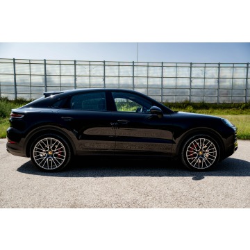 Porsche Cayenne  SUV 2023,  4.0 benzyna, automat - Na sprzedaż za 436 900 zł - Warszawa - zdjęcie 9