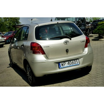 Toyota Yaris  Hatchback 2009,  1.0 benzyna - Na sprzedaż za 10 800 zł - Płock - zdjęcie 4