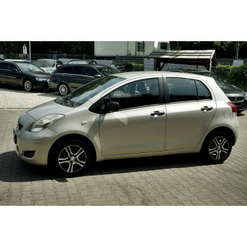 Toyota Yaris  Hatchback 2009,  1.0 benzyna - Na sprzedaż za 10 800 zł - Płock - zdjęcie 8