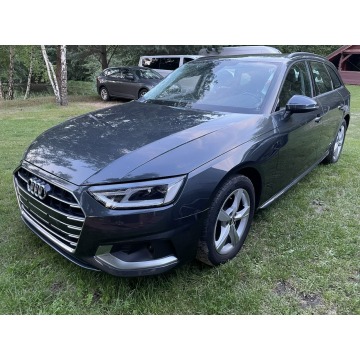 Audi A4 2.0-163KM LIFT Automat Radary Klimatronik Webasto Model 2021