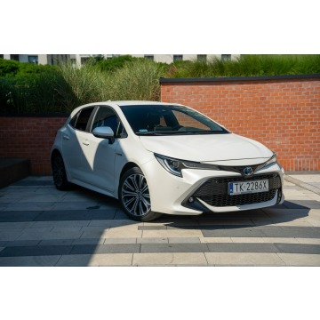 Toyota Corolla  Hatchback 2019,  1.8 hybryda, automat - Na sprzedaż za 82 900 zł - Kraków - zdjęcie 3