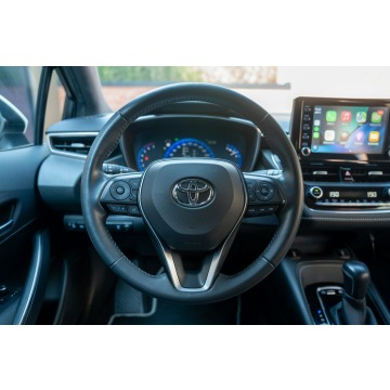 Toyota Corolla  Hatchback 2019,  1.8 hybryda, automat - Na sprzedaż za 82 900 zł - Kraków - zdjęcie 7