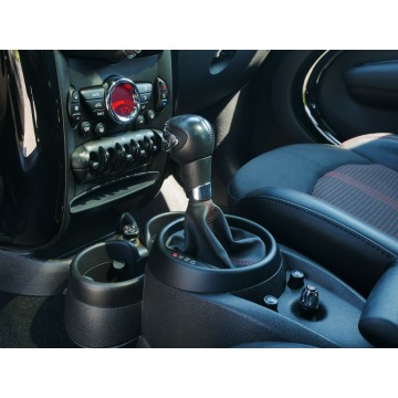 Mini Countryman  SUV 2015,  1.6 benzyna, automat - Na sprzedaż za 50 900 zł - Goczałkowice-Zdrój - zdjęcie 6