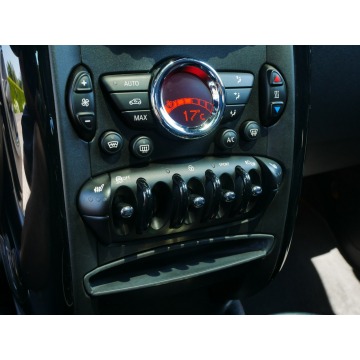 Mini Countryman  SUV 2015,  1.6 benzyna, automat - Na sprzedaż za 50 900 zł - Goczałkowice-Zdrój - zdjęcie 7
