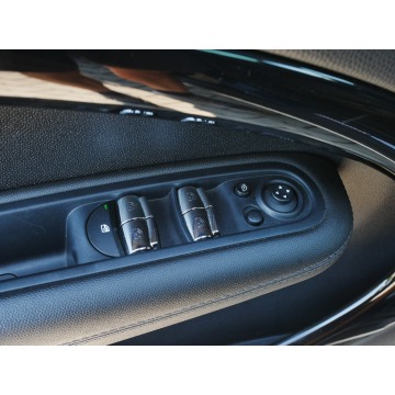 Mini Countryman  SUV 2015,  1.6 benzyna, automat - Na sprzedaż za 50 900 zł - Goczałkowice-Zdrój - zdjęcie 8