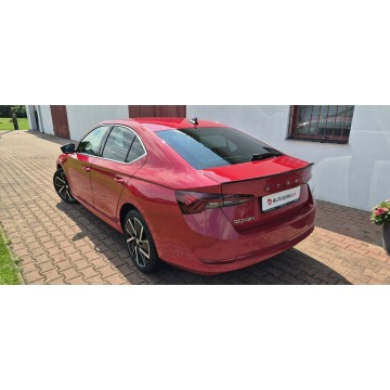 Skoda Octavia  Liftback 2023,  2.0 diesel, automat - Na sprzedaż za 69 900 zł - Paproć - zdjęcie 6