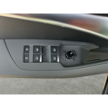 Audi A6  Sedan/Limuzyna 2021,  2.0 benzyna, automat - Na sprzedaż za 138 850 zł - Warszawa - zdjęcie 11