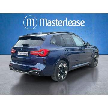 BMW iX3  SUV 2023 elektryczny, automat - Na sprzedaż za 174 850 zł - Warszawa - zdjęcie 4
