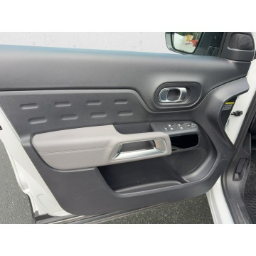 Citroen C5 Aircross  SUV 2022,  1.6 hybryda, automat - Na sprzedaż za 99 850 zł - Warszawa - zdjęcie 10