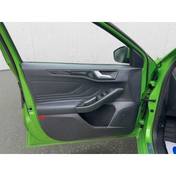 Ford Focus  Hatchback 2024,  2.3 benzyna, automat - Na sprzedaż za 136 850 zł - Warszawa - zdjęcie 10