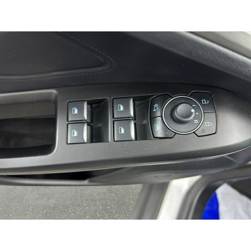 Ford Focus  Kombi 2024,  1.0 benzyna - Na sprzedaż za 63 850 zł - Warszawa - zdjęcie 11